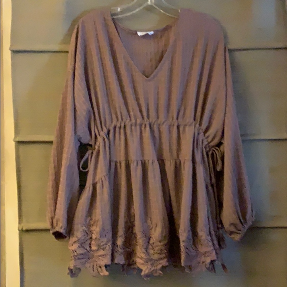 Gorgeous Blouse😍